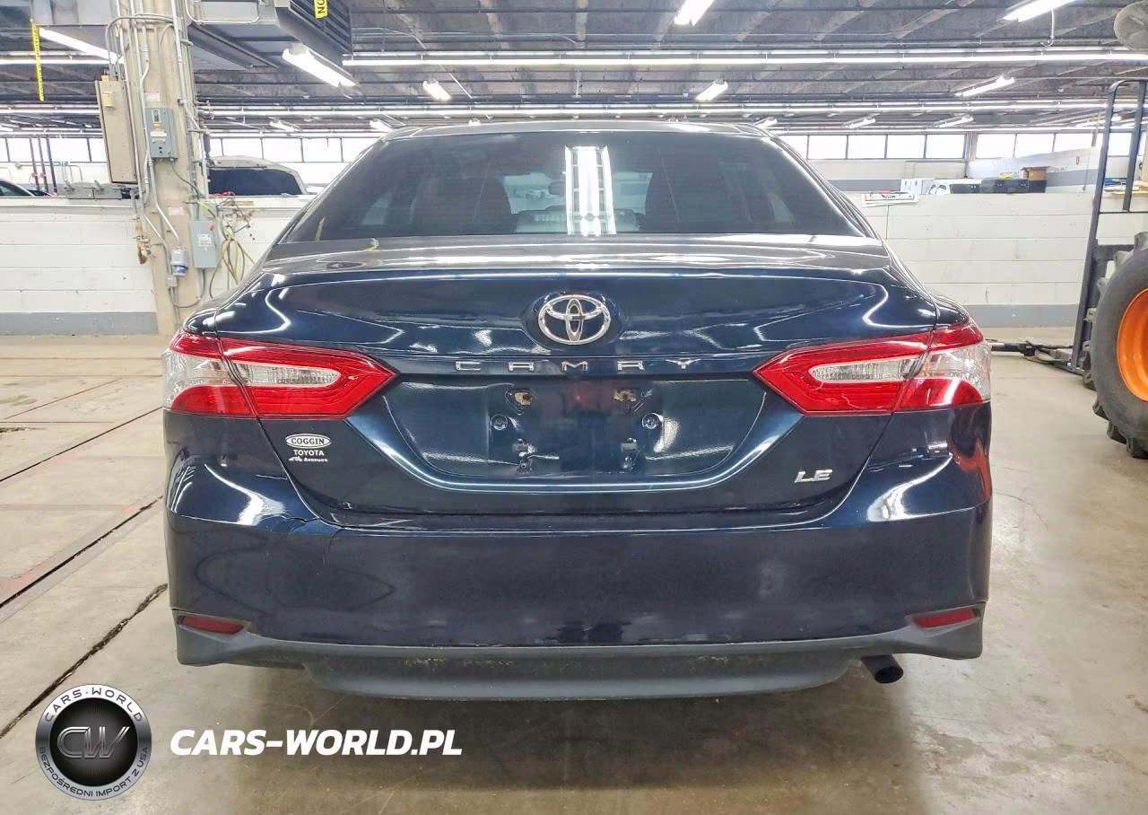 2018 Toyota Camry Le VIN:4T1B11HK5JU531265 - 6