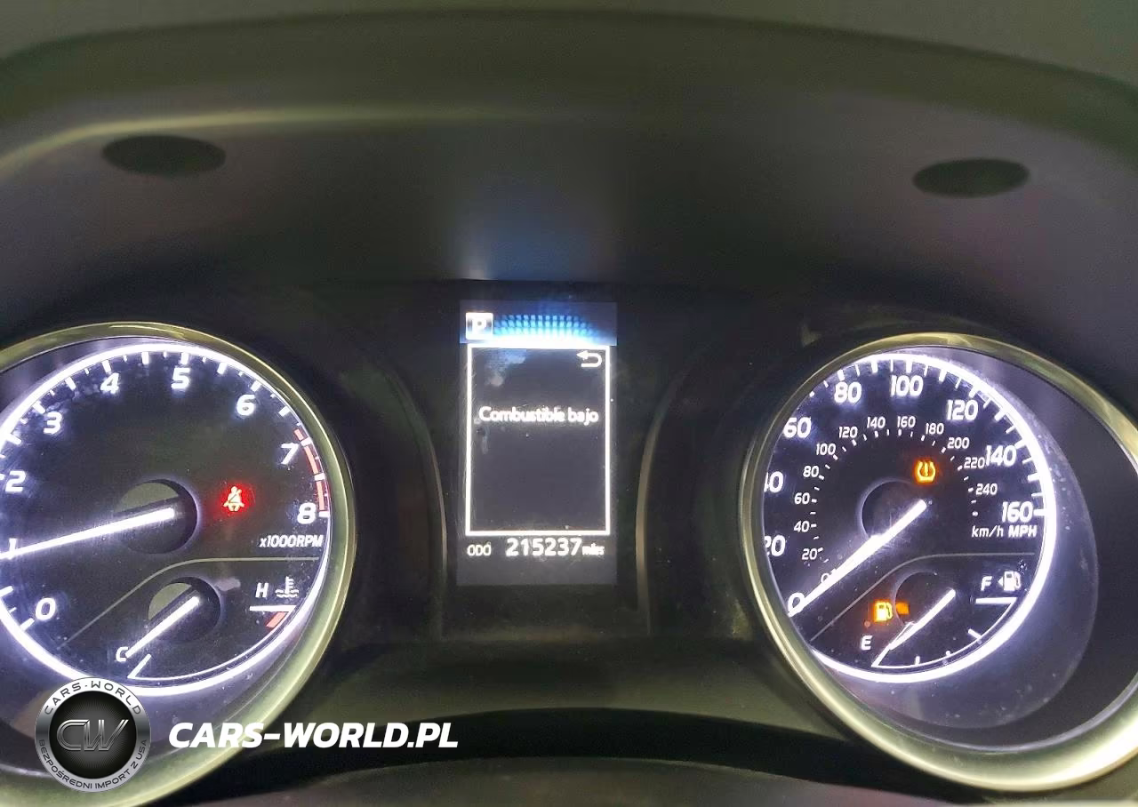 2018 Toyota Camry Le VIN:4T1B11HK5JU531265 - 9