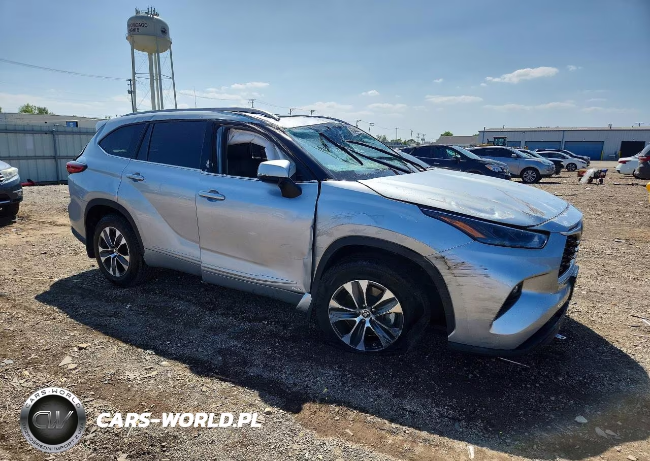 2022 Toyota Highlander Hybrid Xle VIN:5TDHBRCH6NS557583 - 4