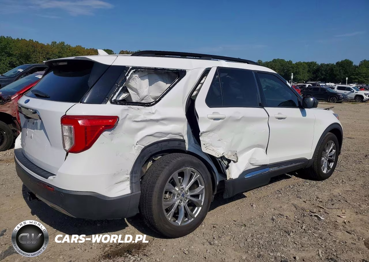 2020 Ford Explorer Xlt VIN:1FMSK7DH7LGC74864 - 3