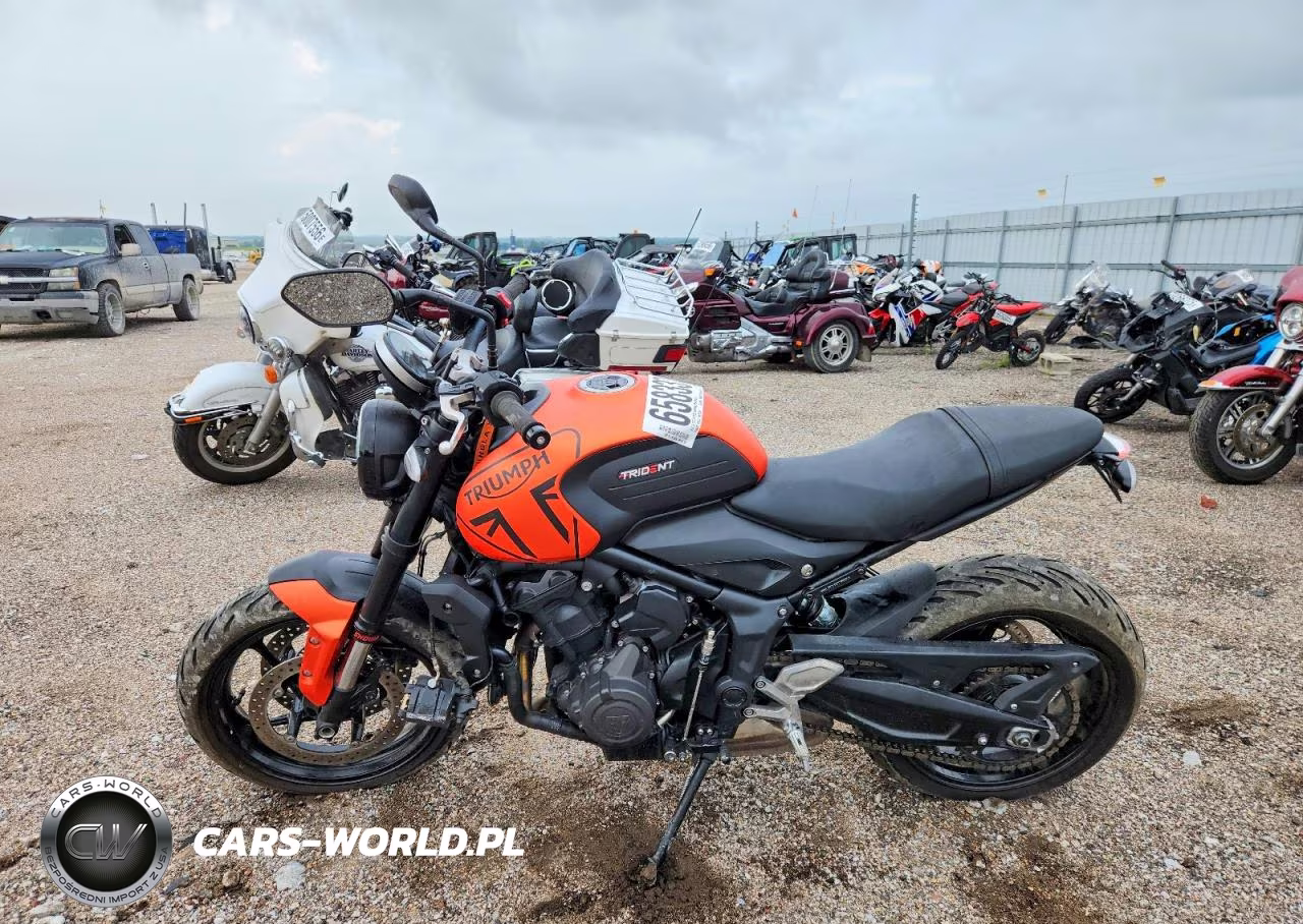 2023 Triumph Motorcycle Trident 660 VIN:SMTL10UL3PTBH3616 - 3