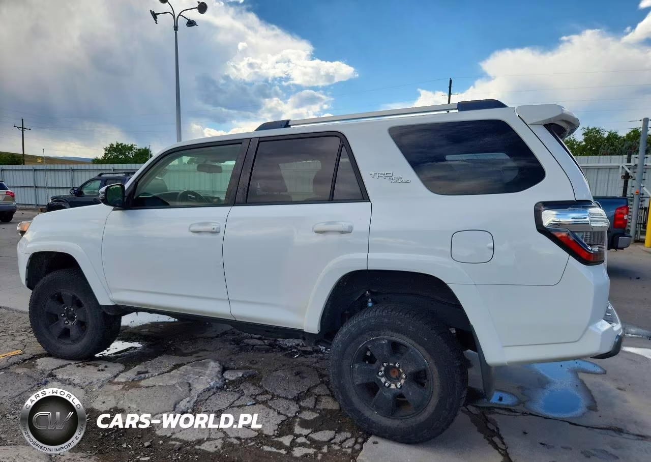 2017 Toyota 4Runner Trd Off-Road Premium VIN:JTEBU5JR1H5470104 - 2