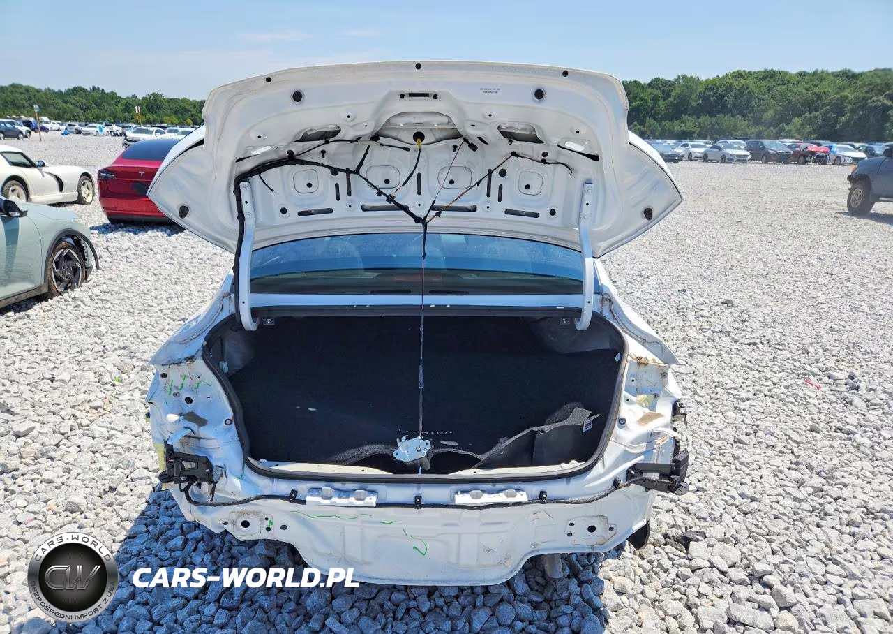 2025 Hyundai Elantra Sel Sport VIN:KMHLM4DG7SU872893 - 6
