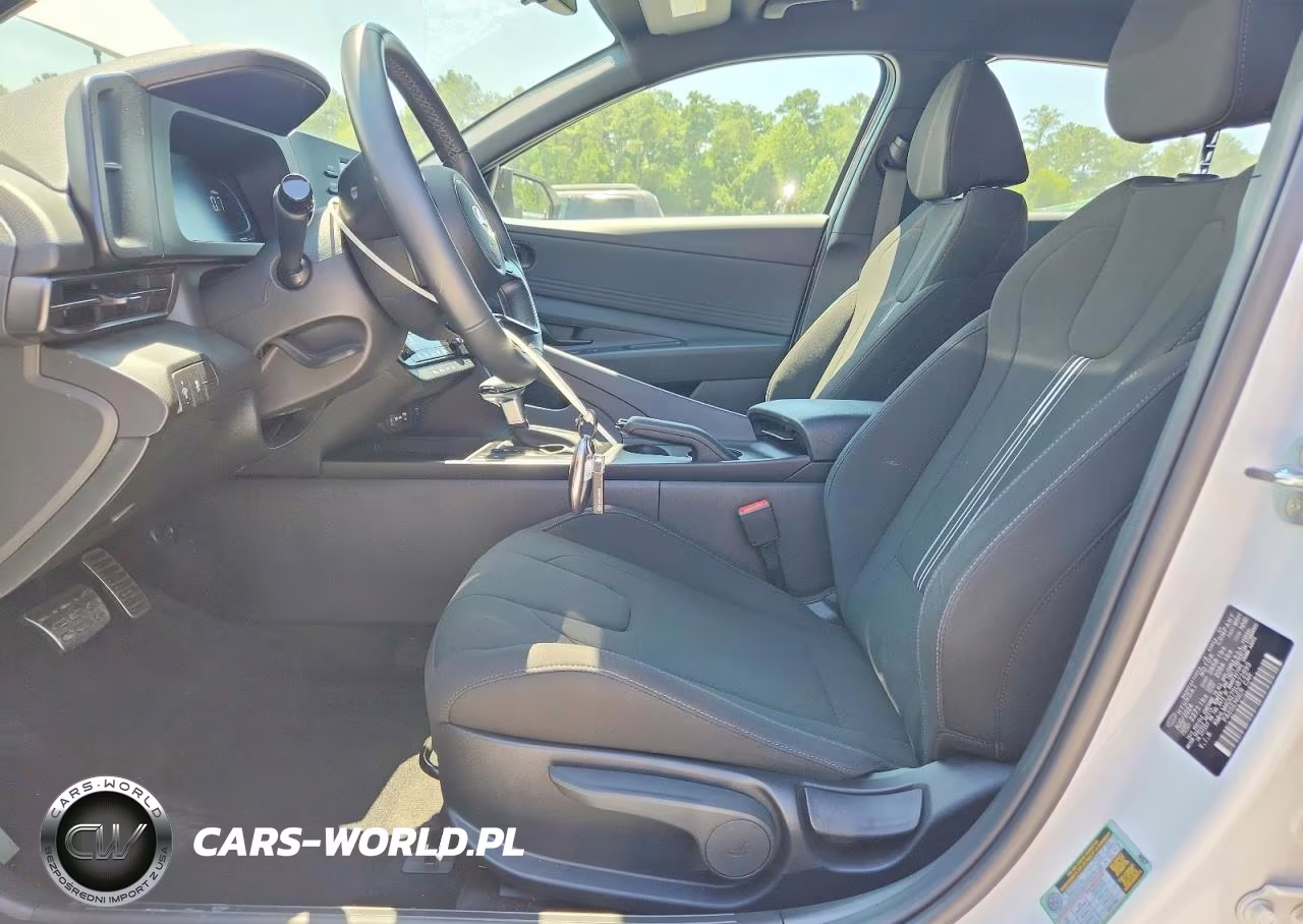 2025 Hyundai Elantra Sel Sport VIN:KMHLM4DG7SU872893 - 7