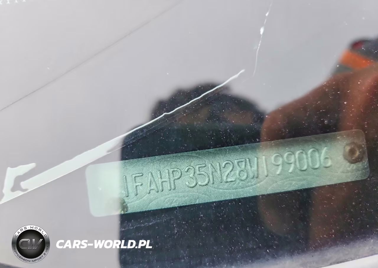 2008 Ford Focus Se VIN:1FAHP35N28W199006 - 12
