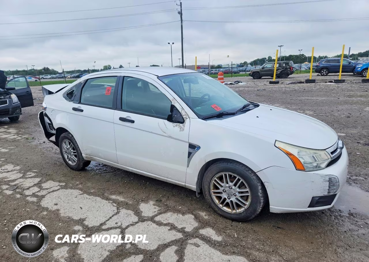 2008 Ford Focus Se VIN:1FAHP35N28W199006 - 4