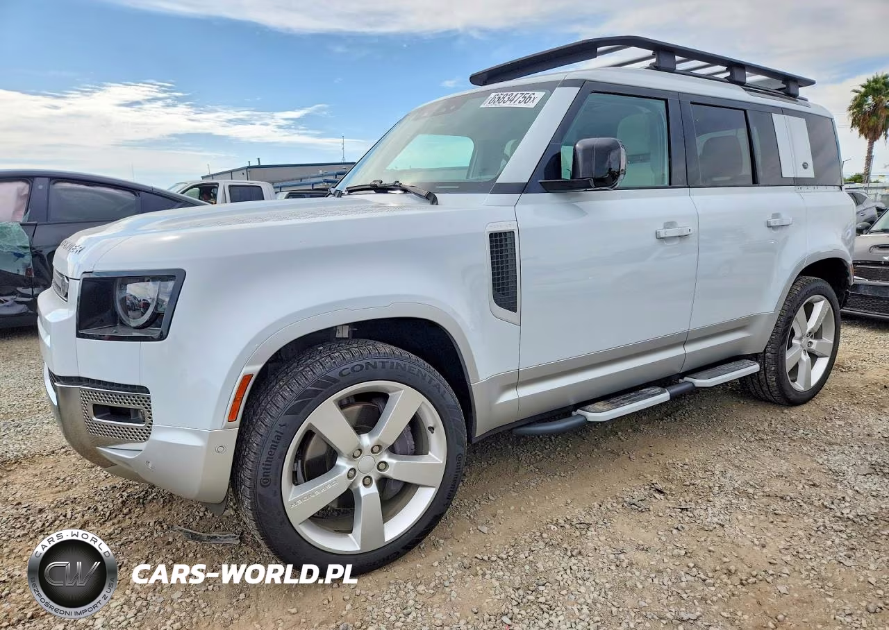 2023 Land Rover Defender 110 Se