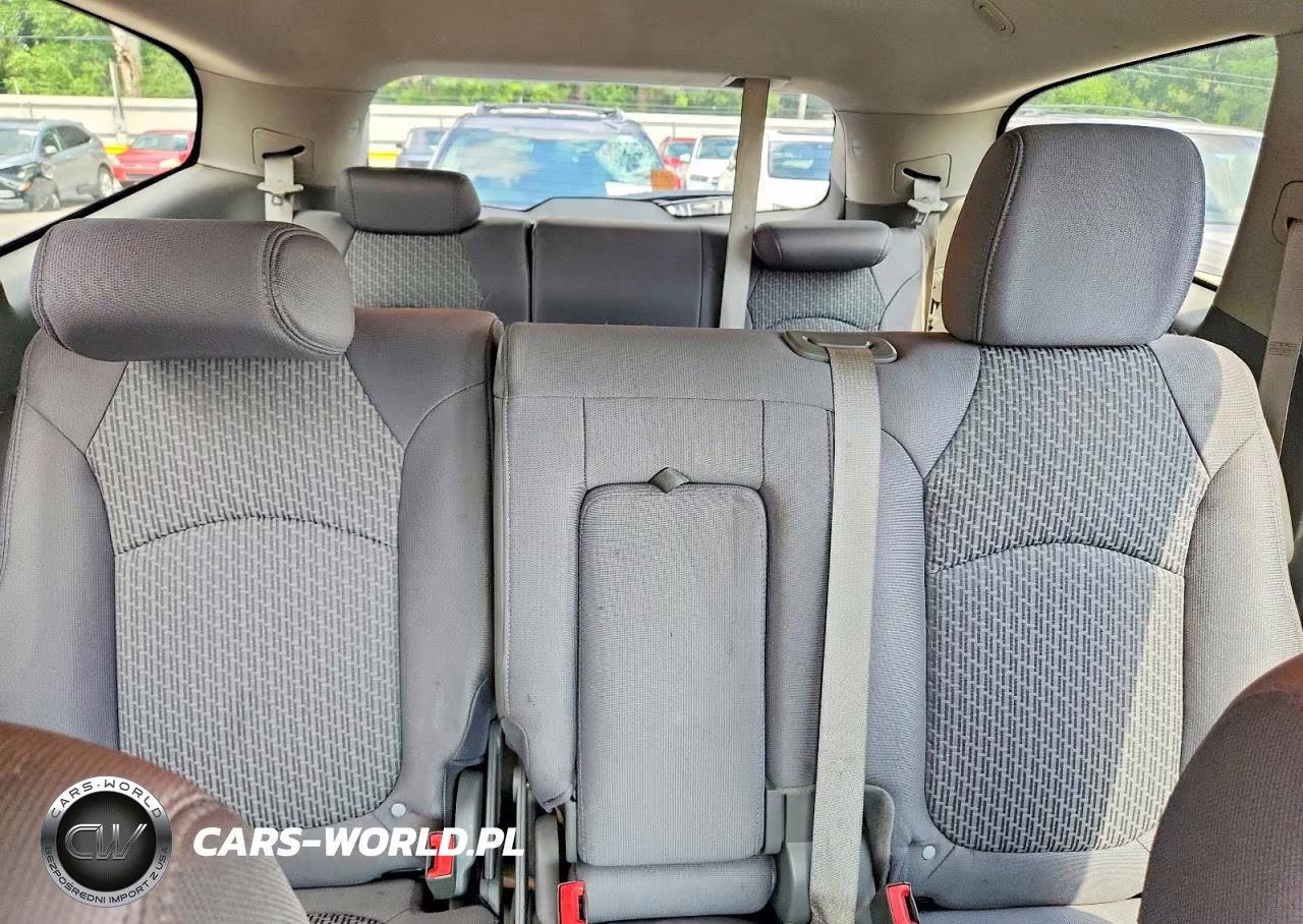 2011 Chevrolet Traverse Lt VIN:1GNKRGED0BJ147930 - 10