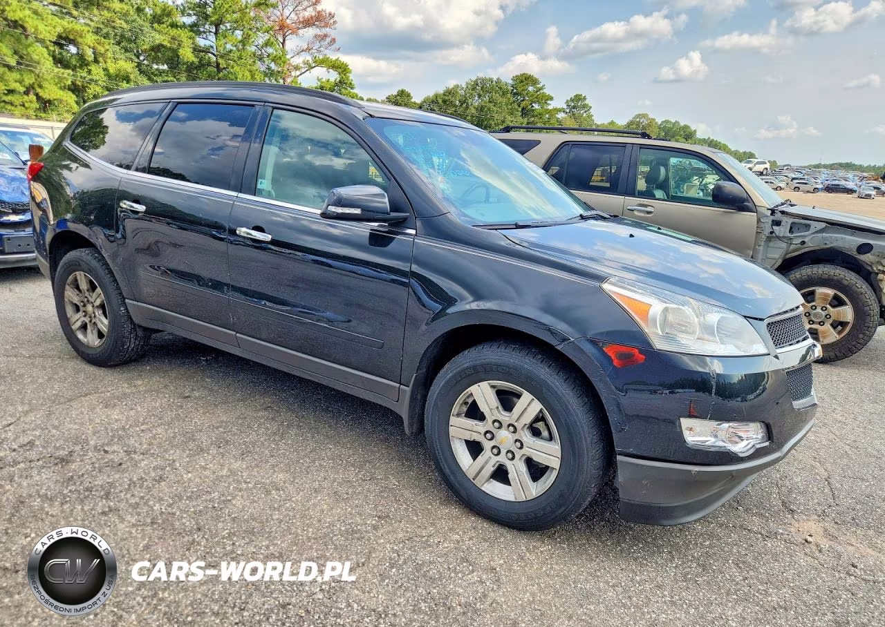 2011 Chevrolet Traverse Lt VIN:1GNKRGED0BJ147930 - 4