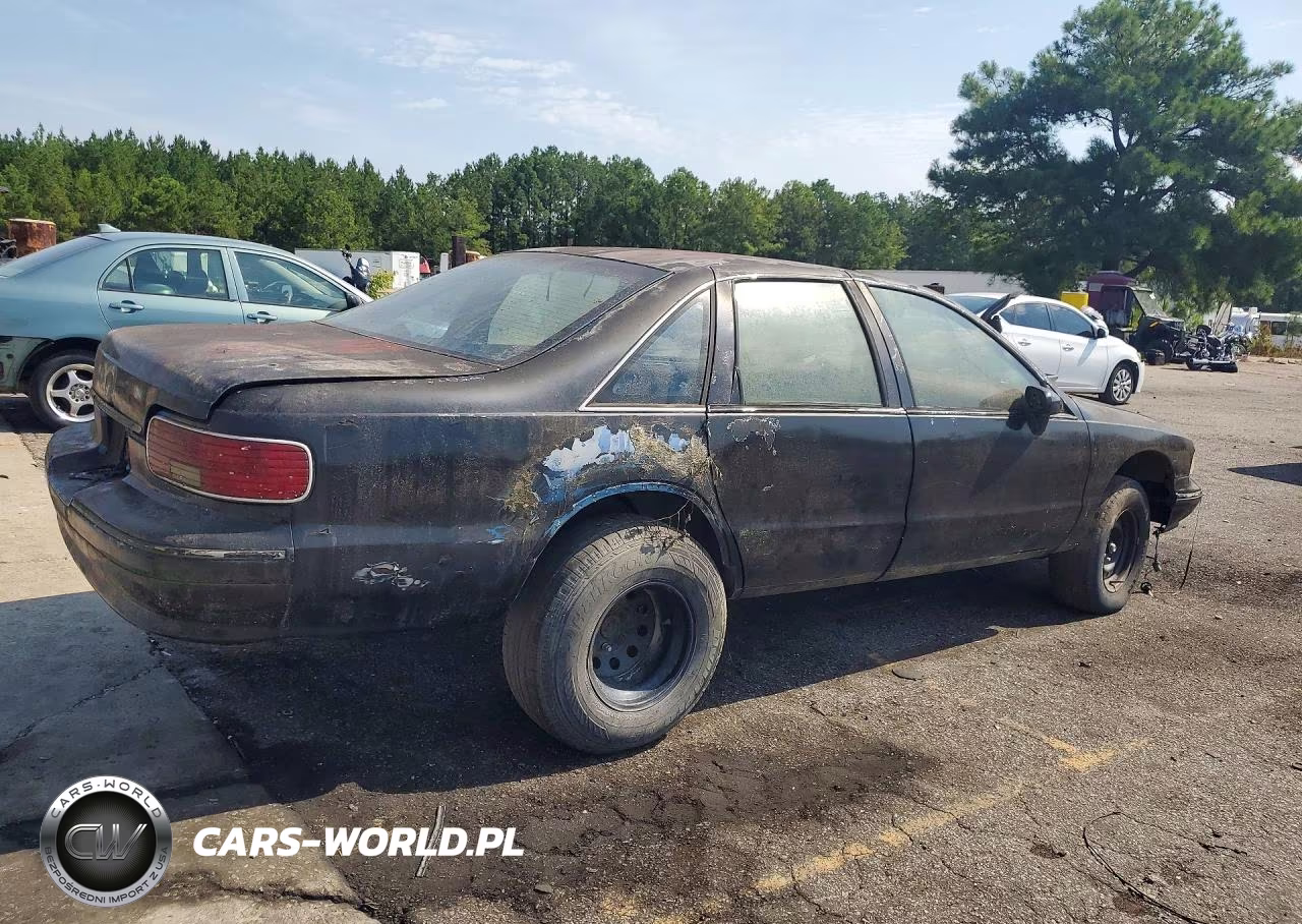 1994 Chevrolet Caprice Classic VIN:1G1BL52P0RR146701 - 3