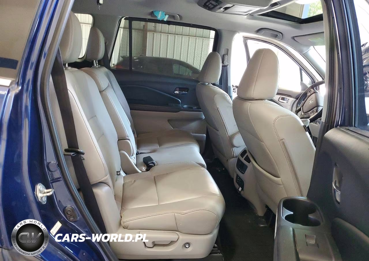 2016 Honda Pilot Touring VIN:5FNYF6H92GB061529 - 11