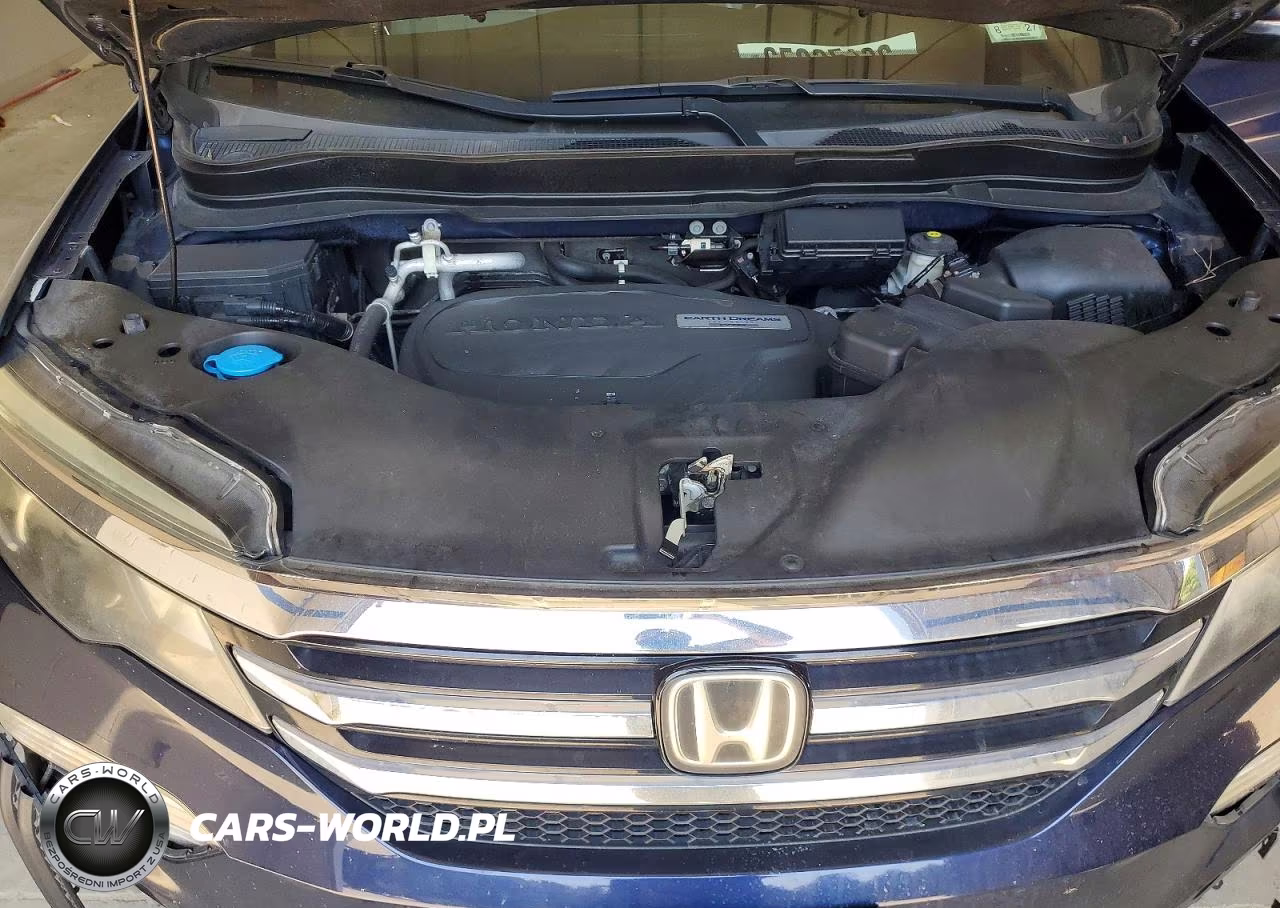 2016 Honda Pilot Touring VIN:5FNYF6H92GB061529 - 12