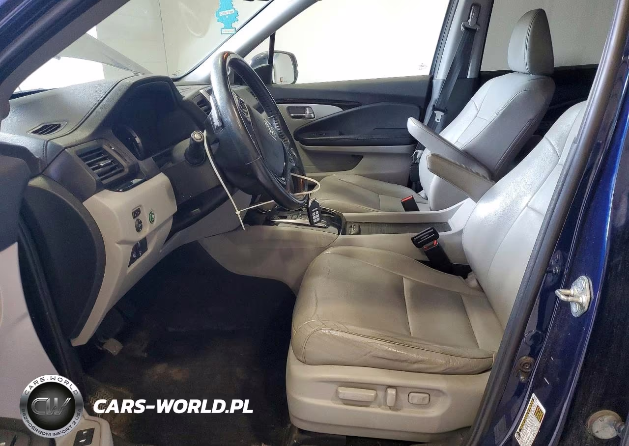 2016 Honda Pilot Touring VIN:5FNYF6H92GB061529 - 7