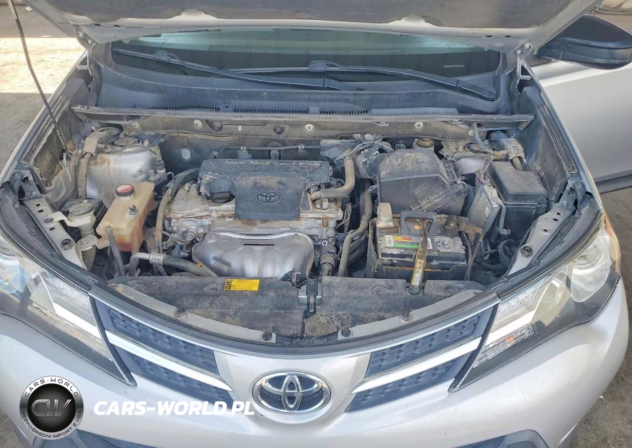 2015 Toyota Rav4 Le VIN:JTMZFREV9FJ041440 - 12