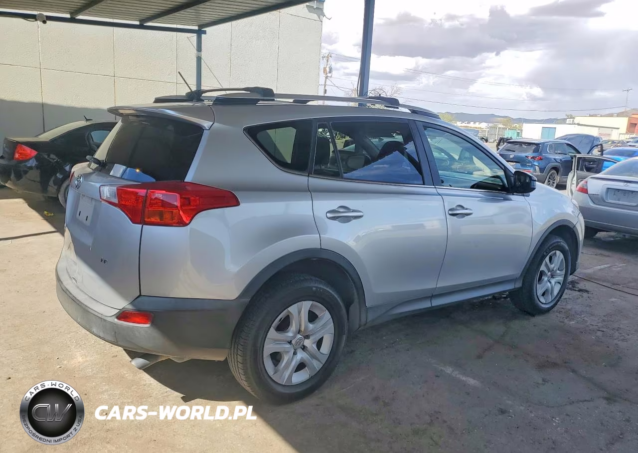 2015 Toyota Rav4 Le VIN:JTMZFREV9FJ041440 - 3