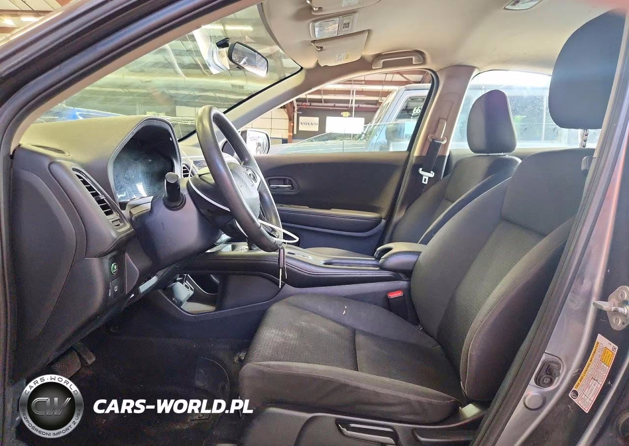 2022 Honda Hr-V Lx VIN:3CZRU6H33NM717892 - 7