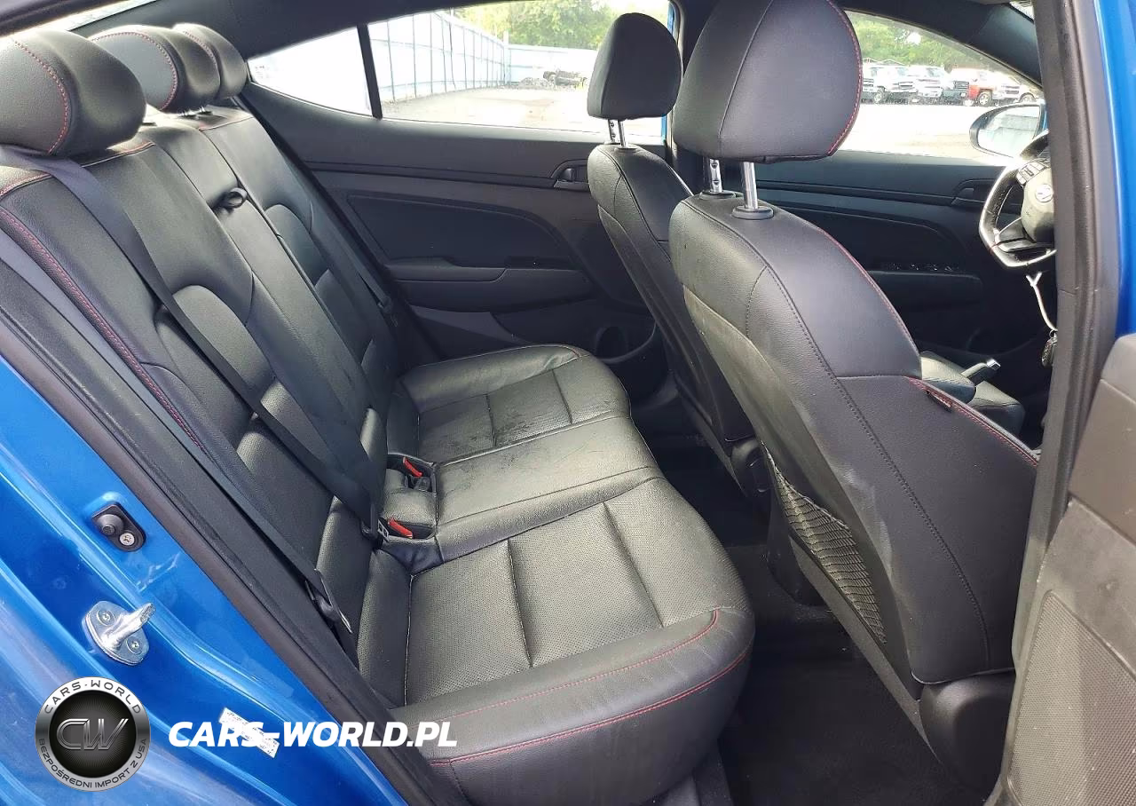2017 Hyundai Elantra Sport VIN:KMHD04LB8HU364088 - 10