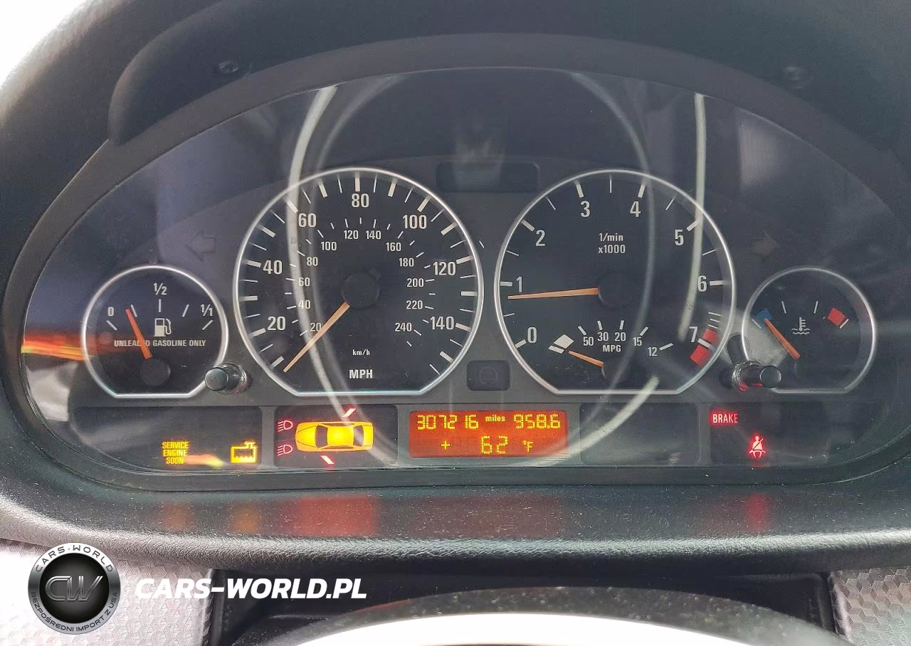 2005 BMW 330 I VIN:WBAEV53445KM08481 - 9