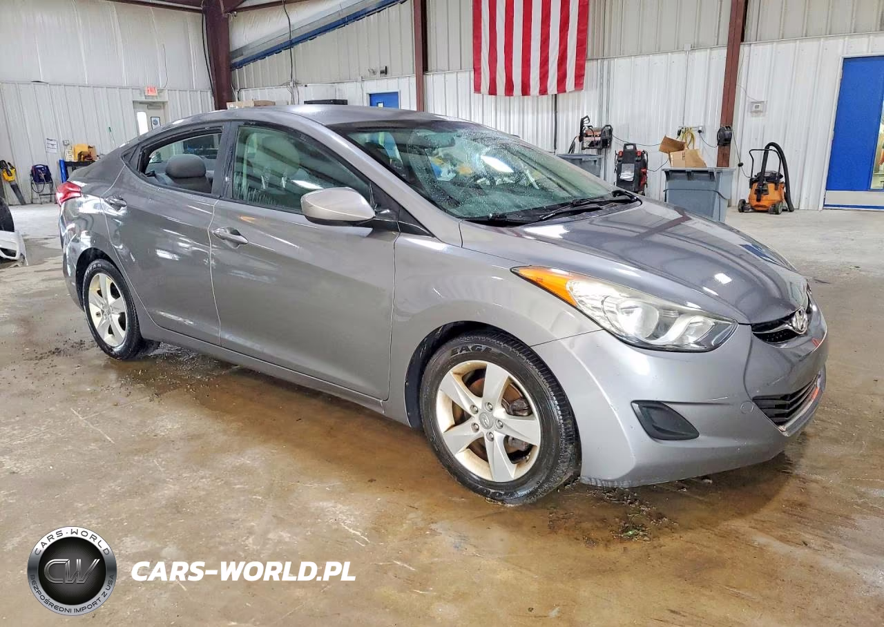 2013 Hyundai Elantra Gls VIN:5NPDH4AE4DH390203 - 4