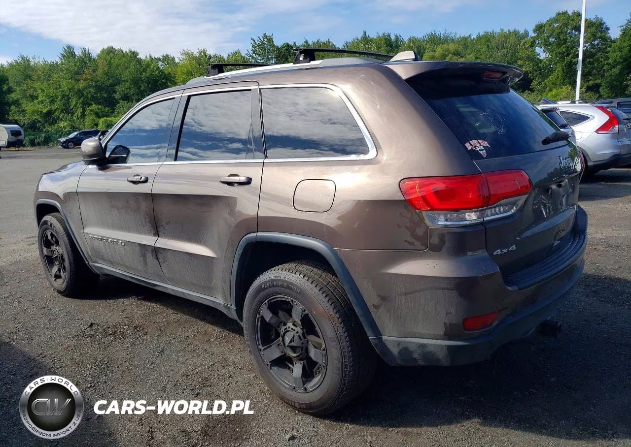 2019 Jeep Grand Cherokee Laredo VIN:1C4RJFAG7KC835386 - 2
