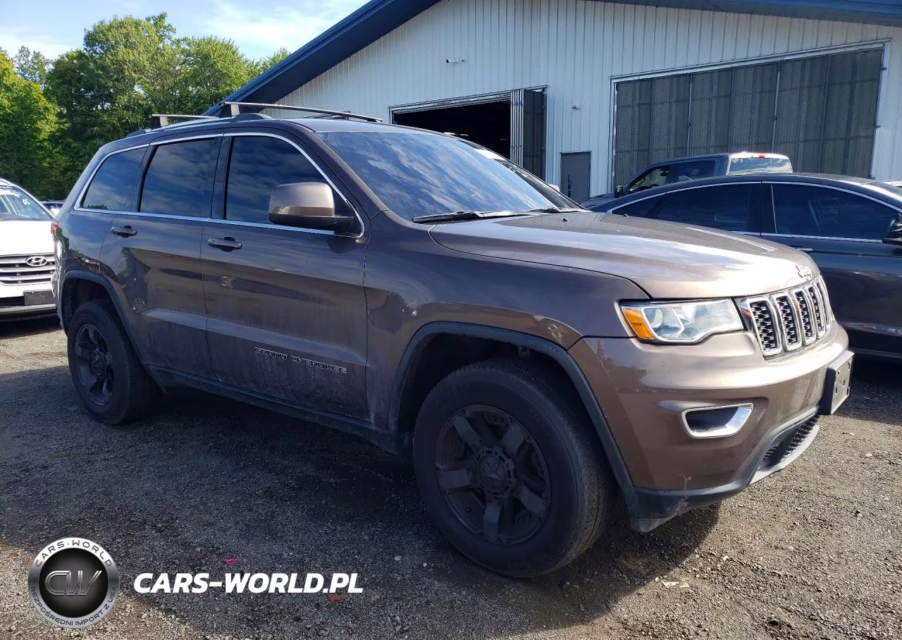 2019 Jeep Grand Cherokee Laredo VIN:1C4RJFAG7KC835386 - 4
