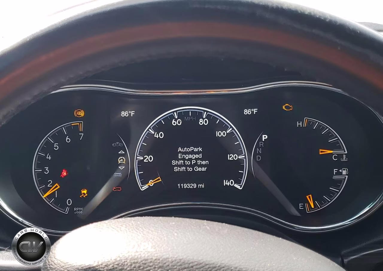 2019 Jeep Grand Cherokee Laredo VIN:1C4RJFAG7KC835386 - 9