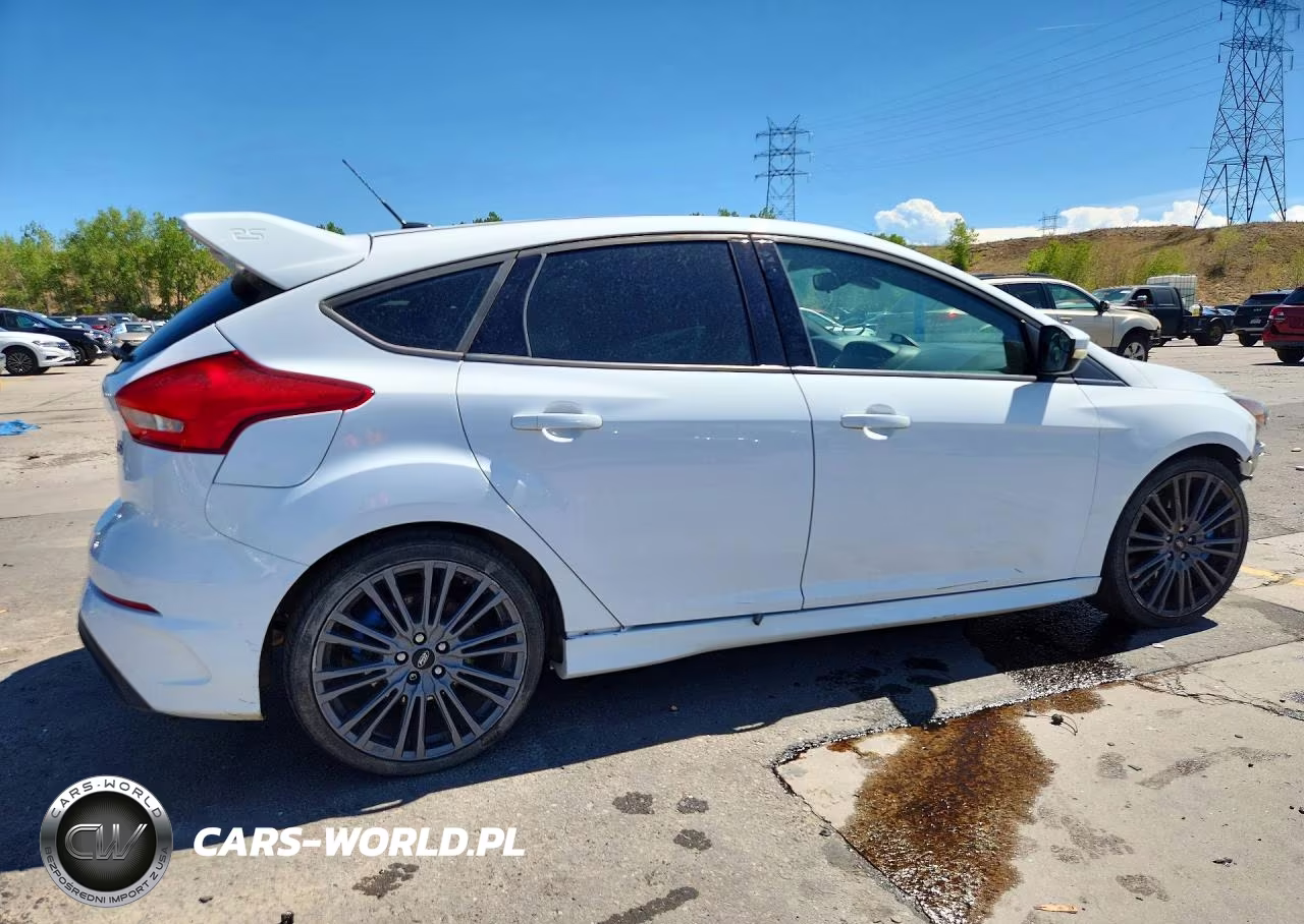 2016 Ford Focus Rs VIN:WF0DP3TH5G4115497 - 3