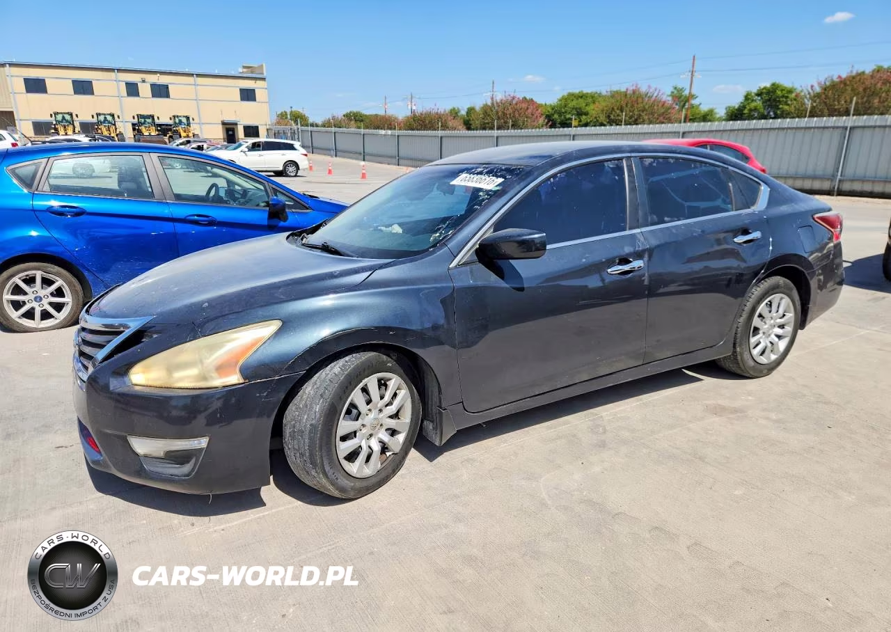 2014 Nissan Altima 2.5 S – zdjęcie 1 z 12