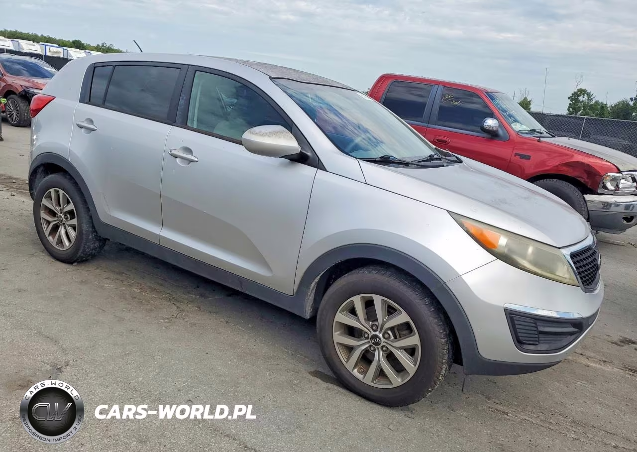 2014 Kia Sportage Lx VIN:KNDPB3AC5E7555205 - 4