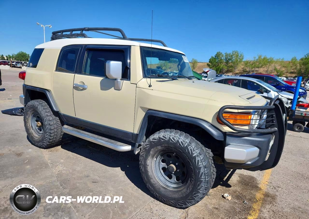 2008 Toyota Fj Cruiser Base VIN:JTEBU11F38K006408 - 4