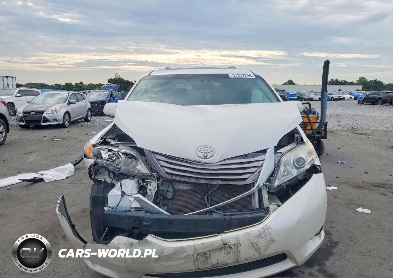 2017 Toyota Sienna Xle Premium 8-Passenger VIN:5TDYZ3DC3HS793205 - 5
