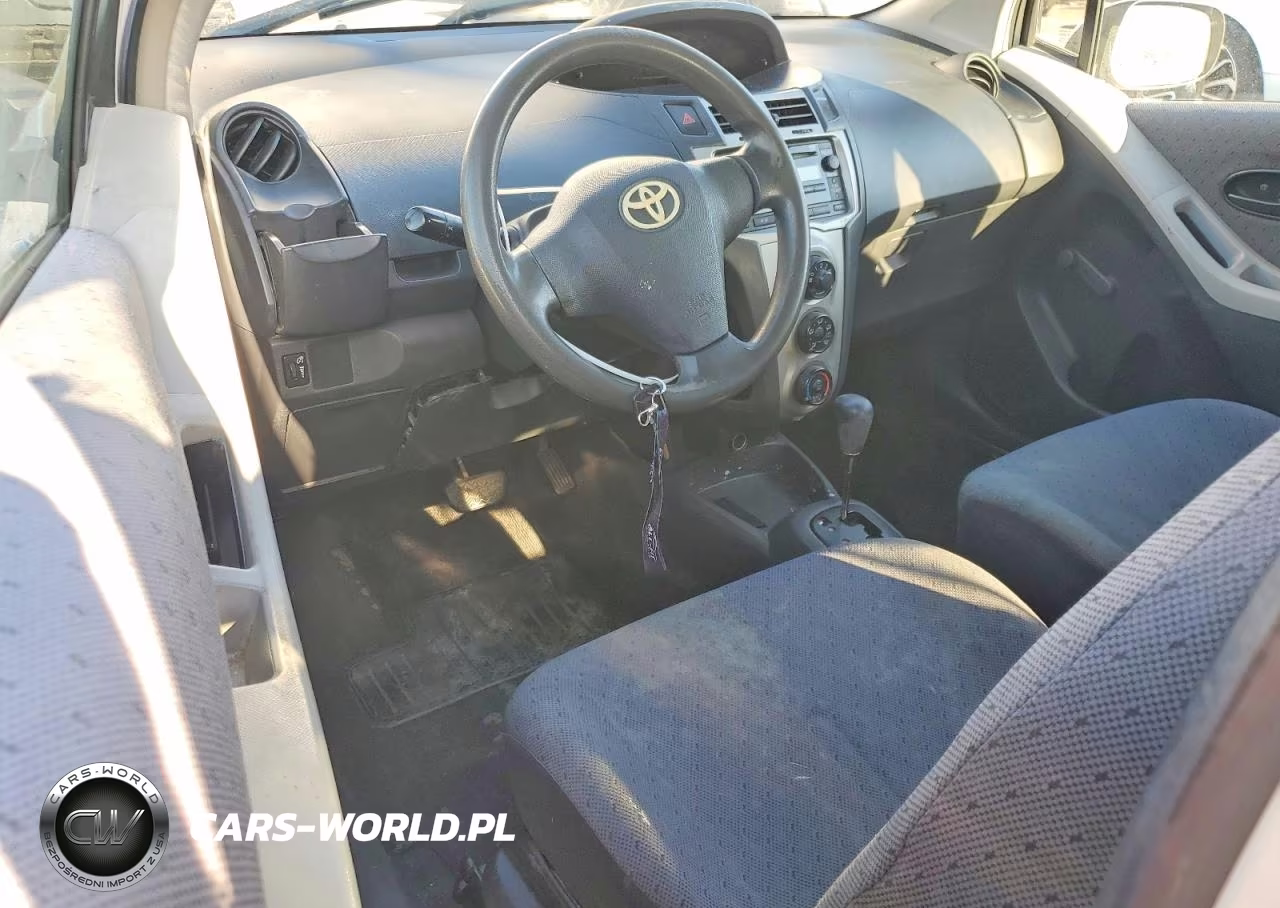2011 Toyota Yaris Base VIN:JTDJT4K33B5336337 - 8