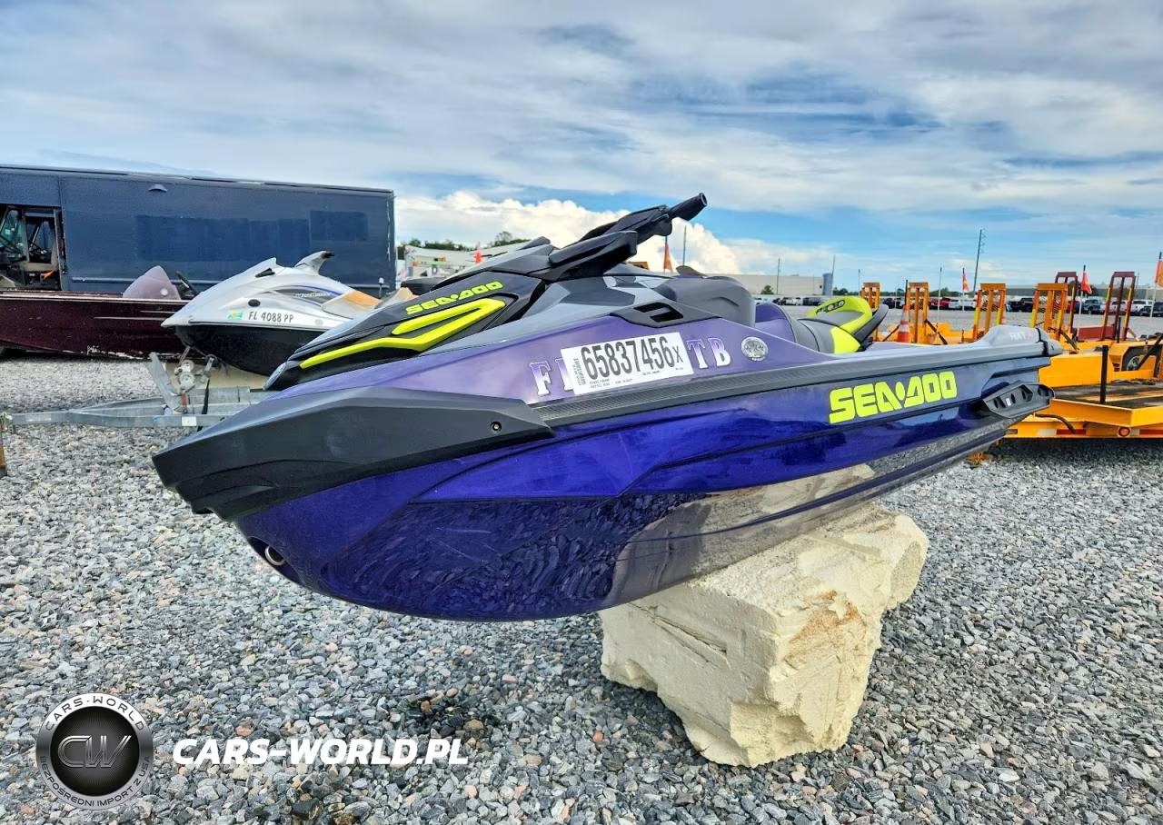 2021 Sea Doo Rtx-X 300 Jet Ski VIN:YDVA1211F121 - 2
