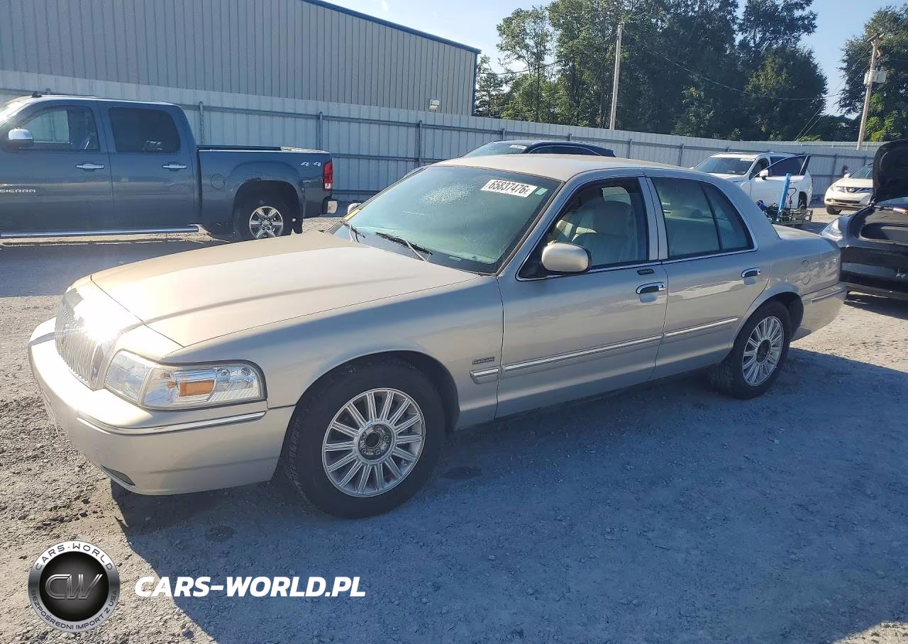 2009 Mercury Grand Marquis Ls – zdjęcie 1 z 12