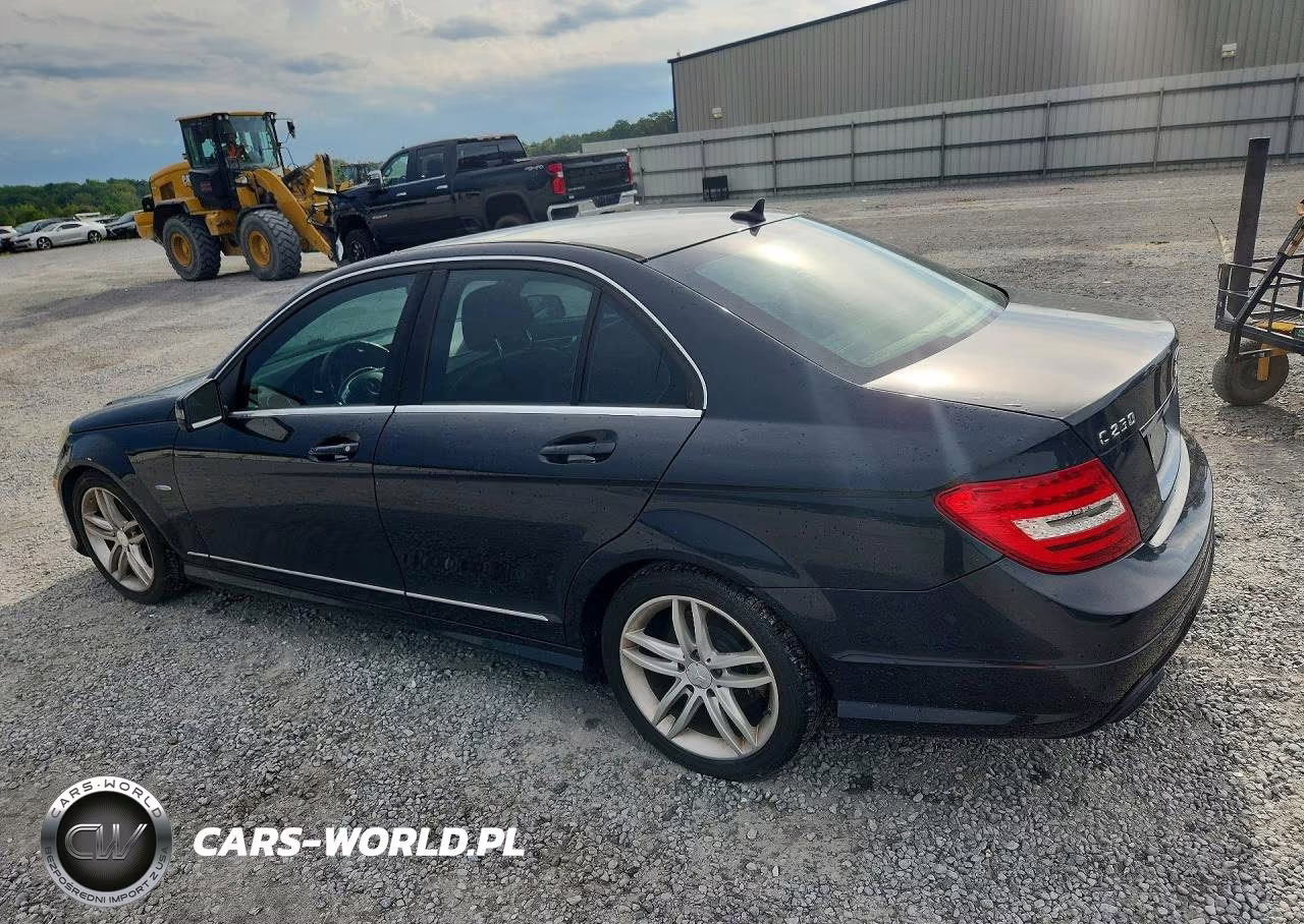 2012 Mercedes-Benz C 250 VIN:WDDGF4HB5CA624021 - 2