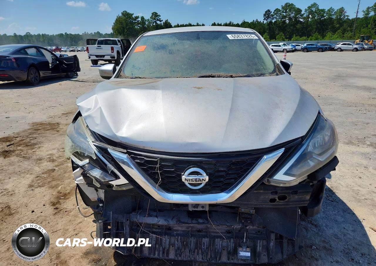 2018 Nissan Sentra S VIN:3N1AB7AP6JY330397 - 5