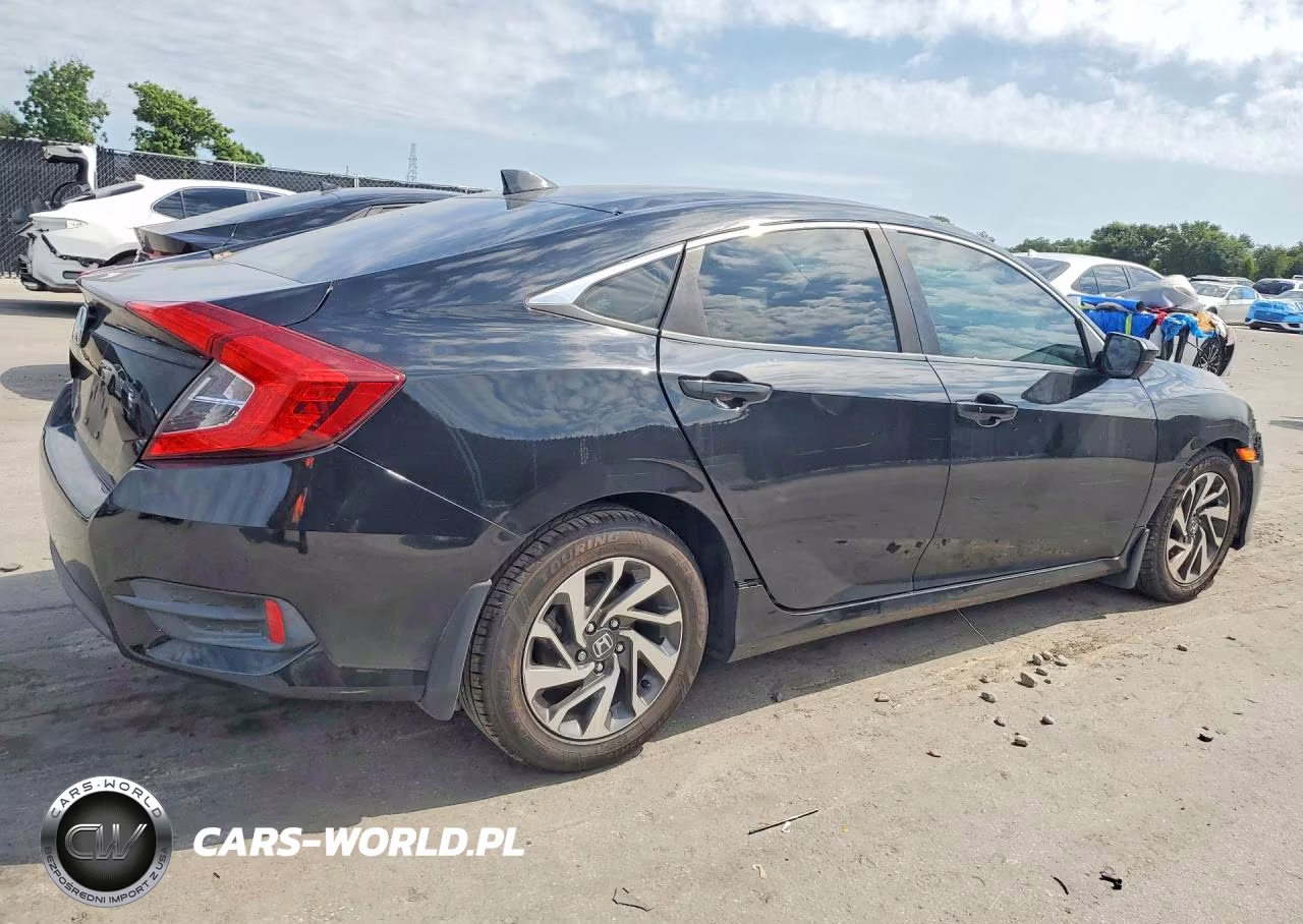 2017 Honda Civic Ex VIN:19XFC2F71HE081837 - 3