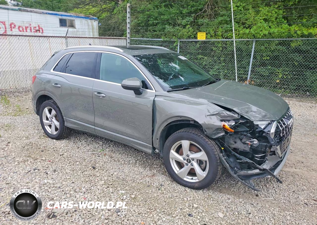 2022 Audi Q3 Premium 40 VIN:WA1AUCF3XN1002667 - 4