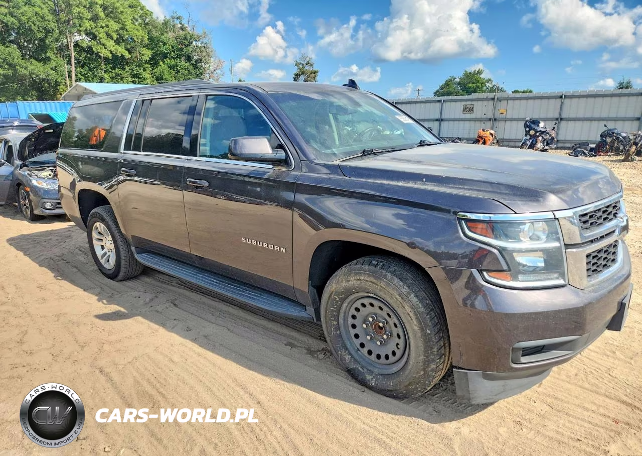 2018 Chevrolet Suburban C1500 Ls VIN:1GNSCGEC5JR383224 - 4