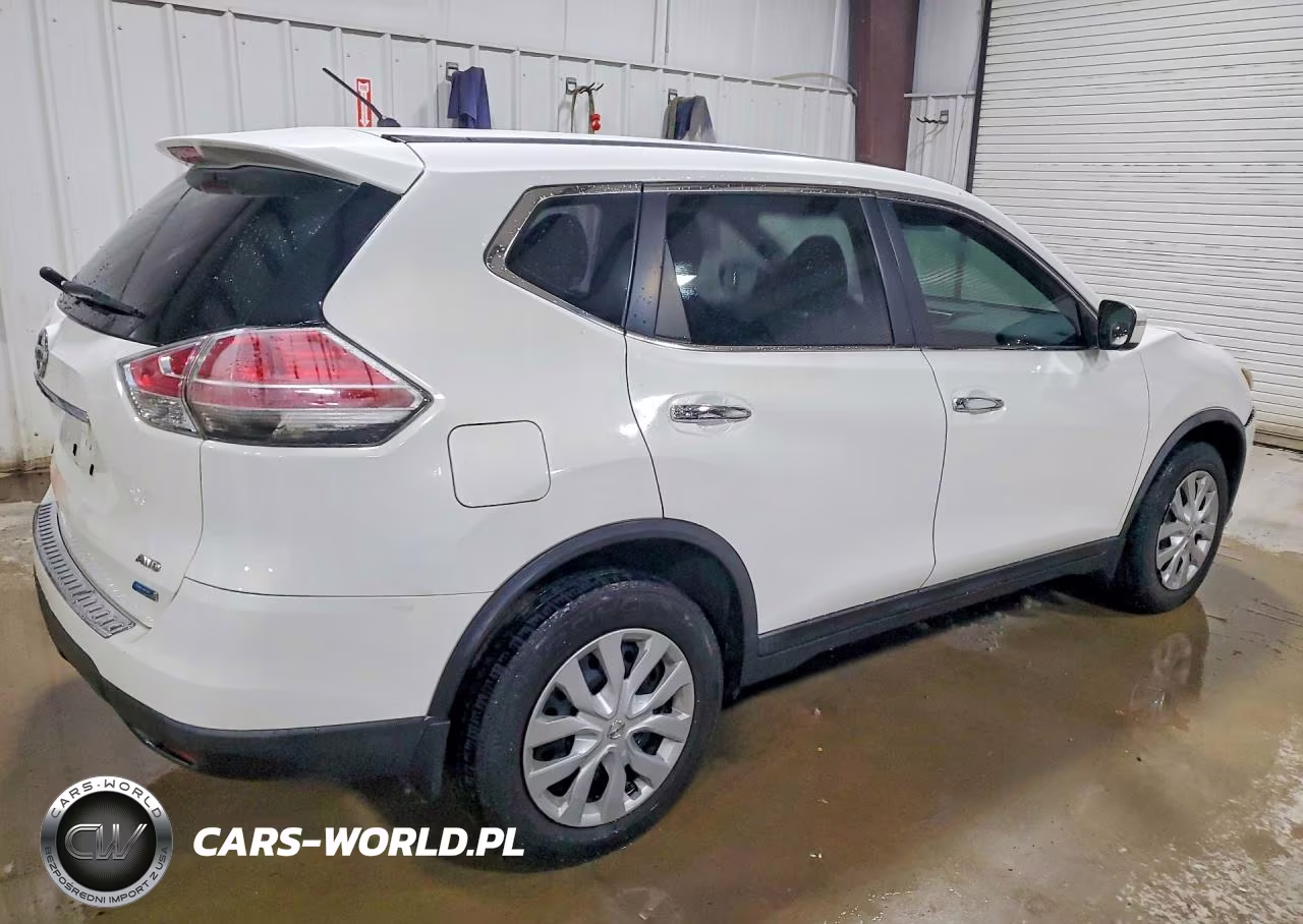 2014 Nissan Rogue S VIN:5N1AT2MV5EC757359 - 3