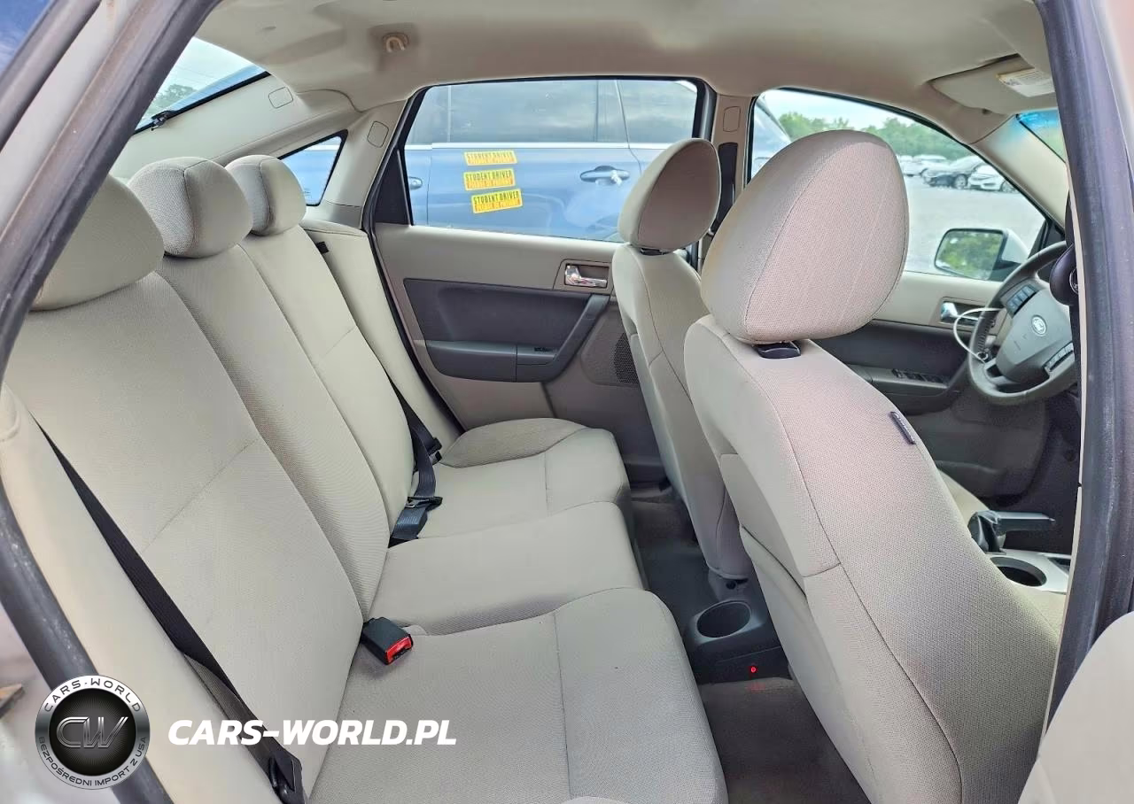 2011 Ford Focus Ses VIN:1FAHP3GN8BW132723 - 10