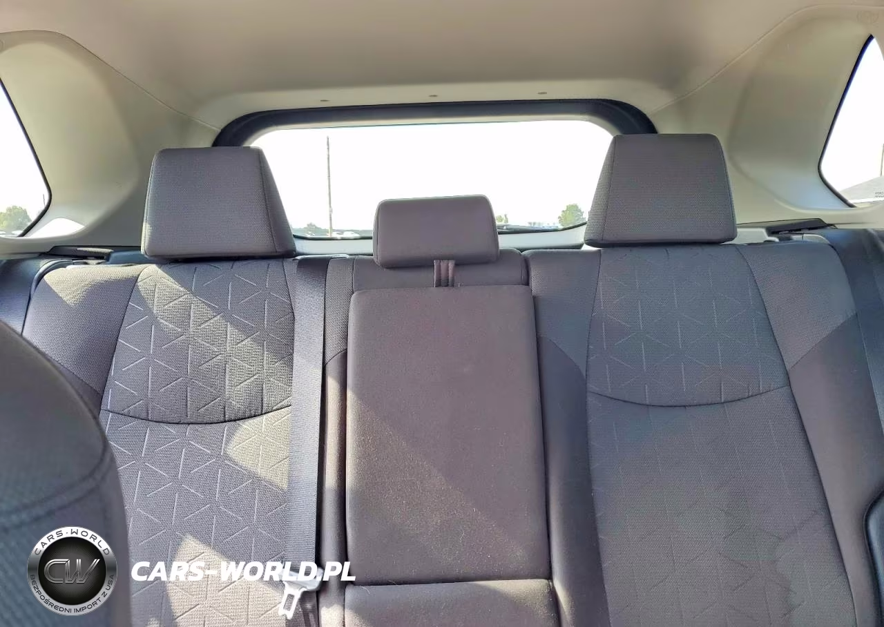 2020 Toyota Rav4 Hybrid Xle VIN:2T3R6RFV6LW001070 - 10
