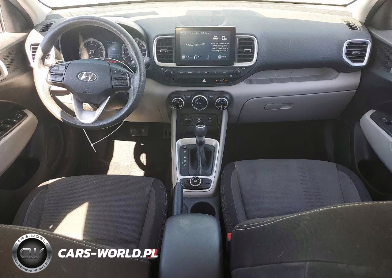 2020 Hyundai Venue Sel VIN:KMHRC8A35LU025393 - 8