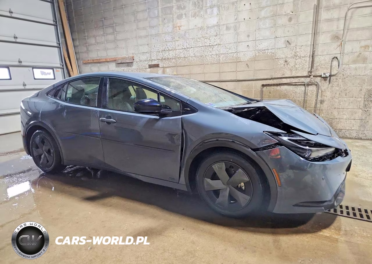 2023 Toyota Prius Le VIN:JTDADABU4P3000834 - 4