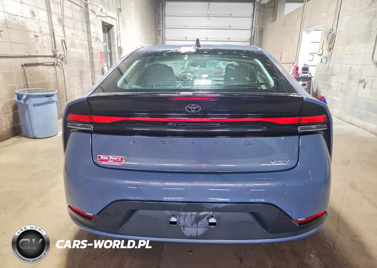 2023 Toyota Prius Le VIN:JTDADABU4P3000834 - 6