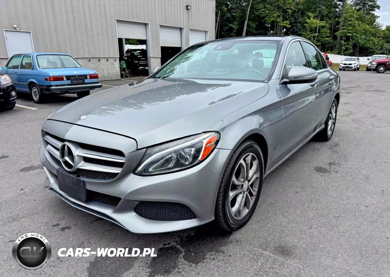 2016 Mercedes-Benz C 300 4Matic – zdjęcie 1 z 12