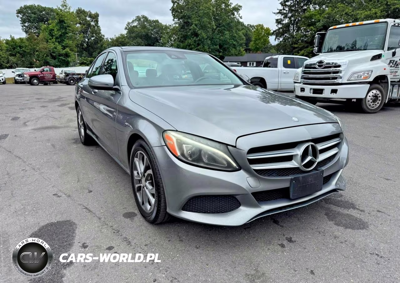 2016 Mercedes-Benz C 300 4Matic VIN:55SWF4KB8GU140662 - 4