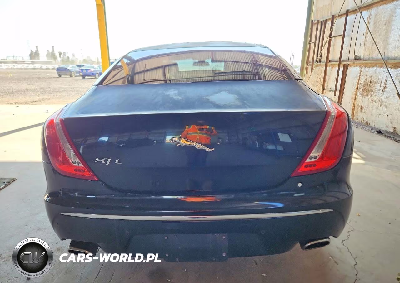 2011 Jaguar Xjl VIN:SAJWA2GB4BLV18528 - 6