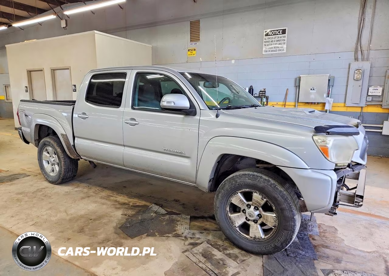 2012 Toyota Tacoma V6 VIN:5TFLU4ENXCX025416 - 4