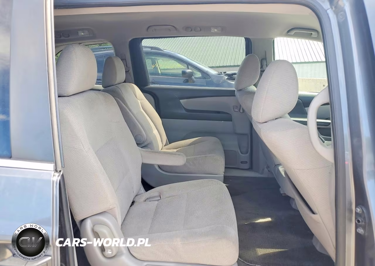 2011 Honda Odyssey Lx VIN:5FNRL5H20BB020545 - 11